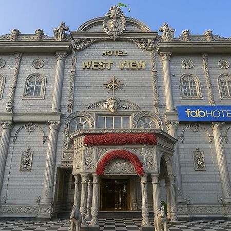 OYO 10887 Hotel West View Ghaziabad Exterior foto